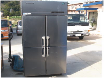 ホシザキ　冷凍冷蔵庫