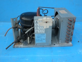 コンデンシングユニット