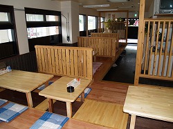 もも焼き嵐坊　座敷